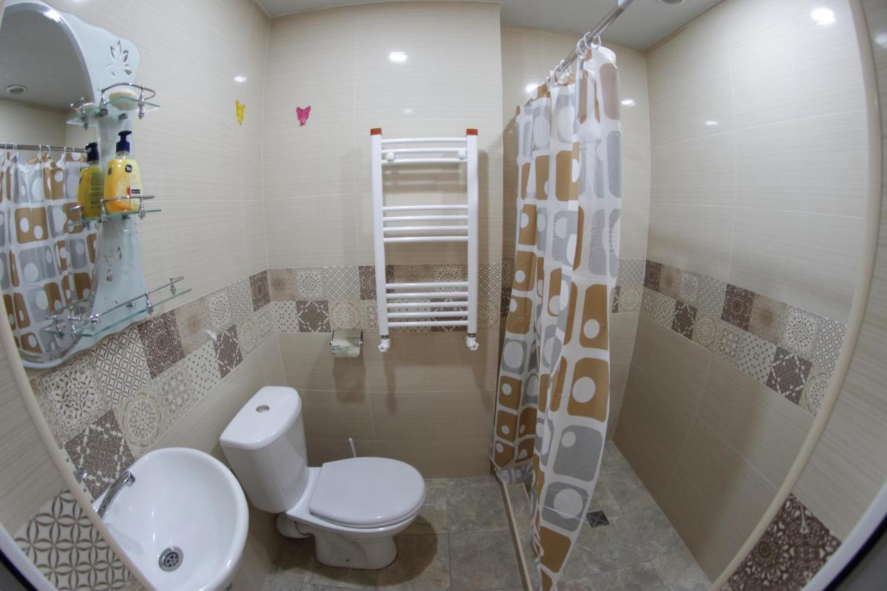 Vanand Guest House Gyumri Ngoại thất bức ảnh