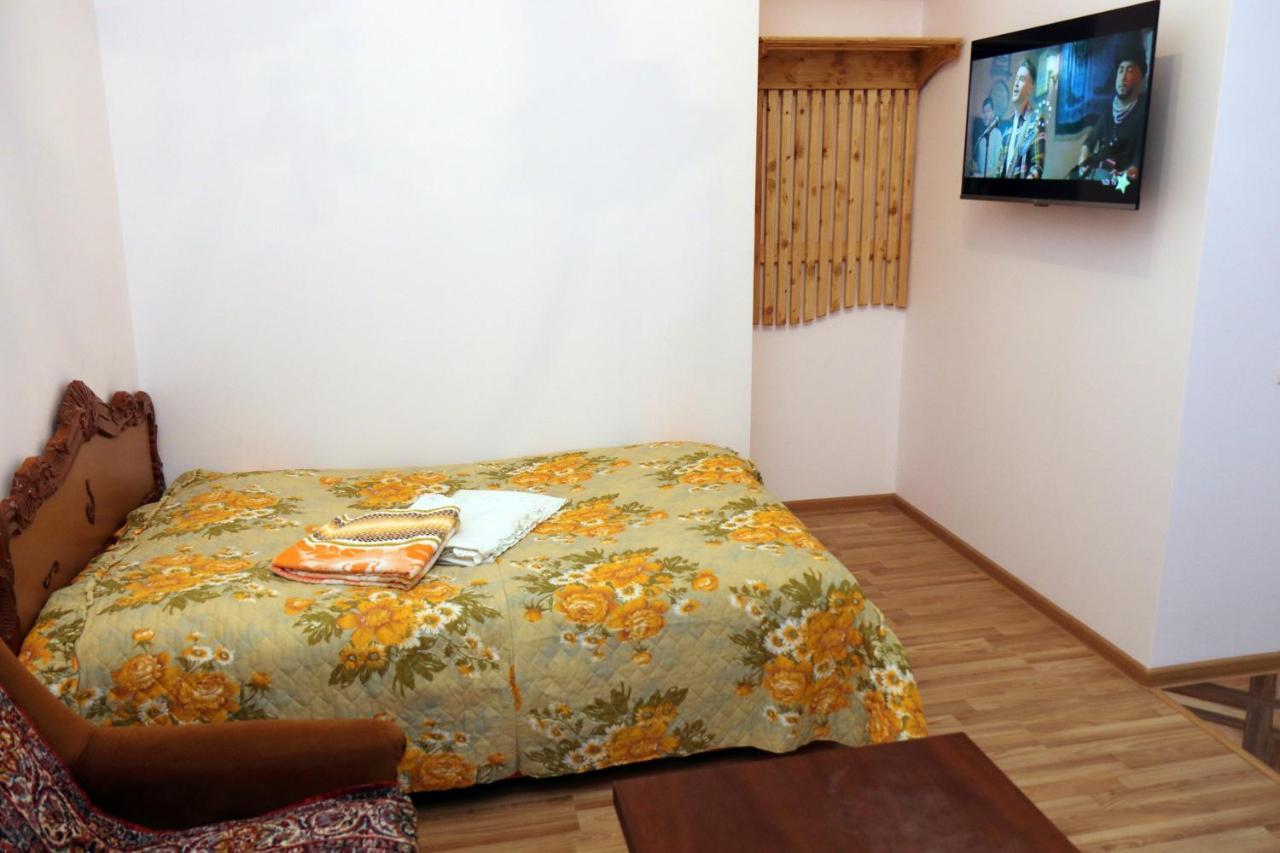 Vanand Guest House Gyumri Ngoại thất bức ảnh